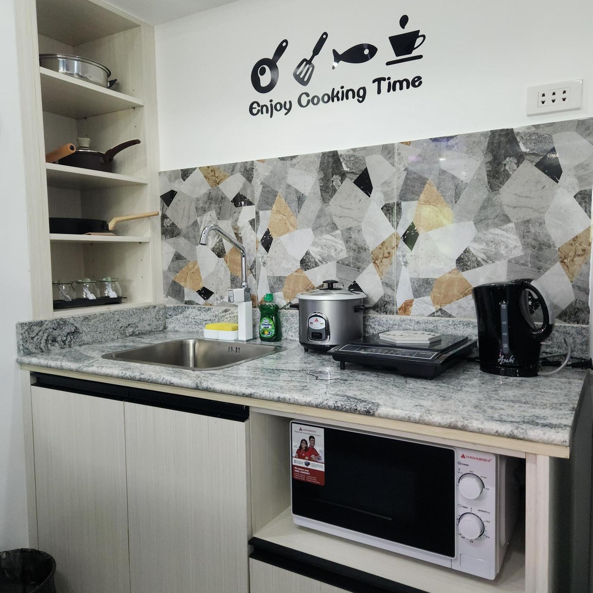 Condo Azur Suites B316 Near Airport, Netflix, Stylish, Cozy With Swimming Pool Lapu-Lapu City Exteriör bild